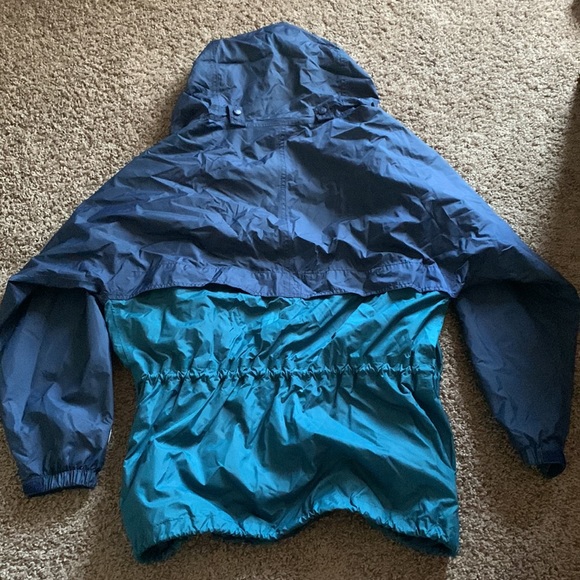 Vintage Helly Hansen windbreaker - Picture 5 of 5